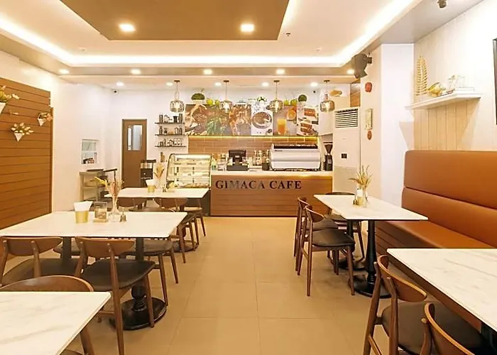 酒店 Gimaca Boutique & Cafe By Reddoorz *